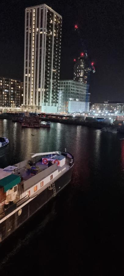 لندن Double King Suite, Canary Wharf Waterfront المظهر الخارجي الصورة