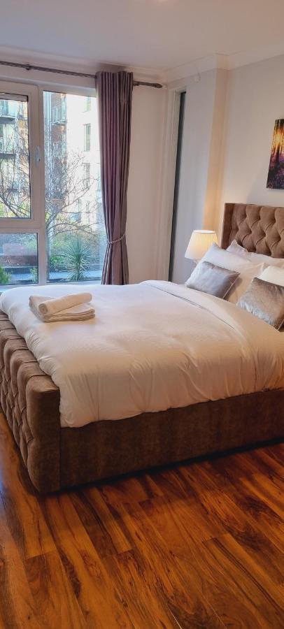 لندن Double King Suite, Canary Wharf Waterfront المظهر الخارجي الصورة